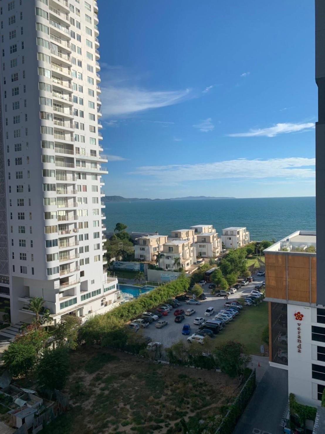 Veranda Residences Pattaya By Phung Jomtien Beach Dış mekan fotoğraf